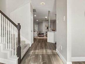804  Summit Pointe  , Lewisville Texas 75077