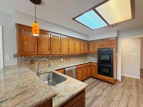 3706  Waycross Court , Arlington Texas 76016