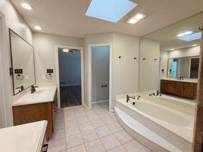 3706  Waycross Court , Arlington Texas 76016