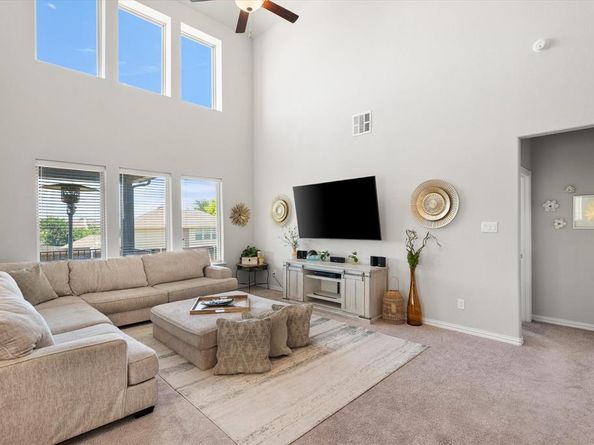 444  Windy Knoll  , Burleson Texas 76028