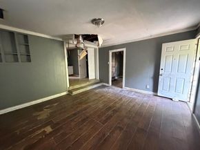 4113  Ave Avenue  N, Fort Worth Texas 76105