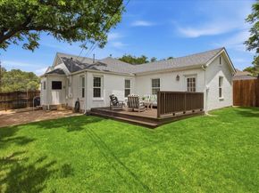 2721  Benbrook Boulevard , Fort Worth Texas 76109