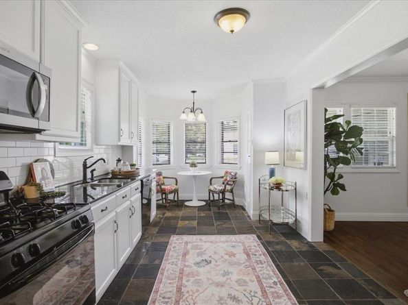 2721  Benbrook Boulevard , Fort Worth Texas 76109