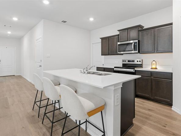11149 E Chase Lane , Providence Village Texas 76227