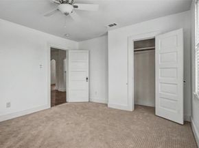 1601 S Henderson Street , Fort Worth Texas 76104