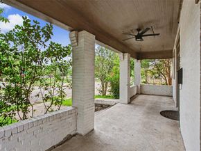 1601 S Henderson Street , Fort Worth Texas 76104