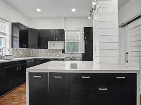 1601 S Henderson Street , Fort Worth Texas 76104
