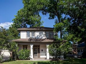 1601 S Henderson Street , Fort Worth Texas 76104