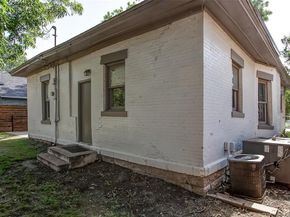1601 S Henderson Street , Fort Worth Texas 76104