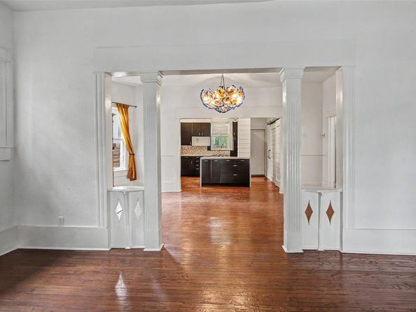 1601 S Henderson Street , Fort Worth Texas 76104
