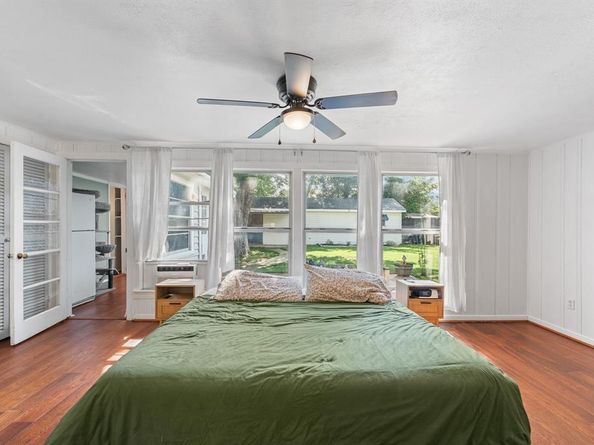 602  Harrisdale Avenue , River Oaks Texas 76114