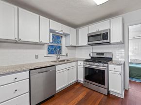 602  Harrisdale Avenue , River Oaks Texas 76114