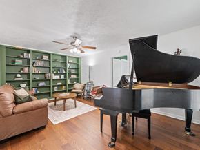 602  Harrisdale Avenue , River Oaks Texas 76114
