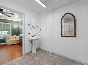 602  Harrisdale Avenue , River Oaks Texas 76114