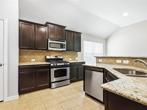 14313  Mariposa Lily Lane , Fort Worth Texas 76052