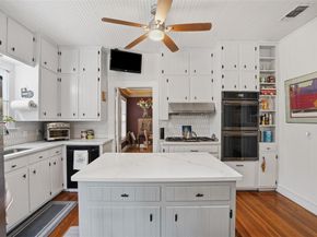 2205  Wilshire Boulevard , Fort Worth Texas 76110