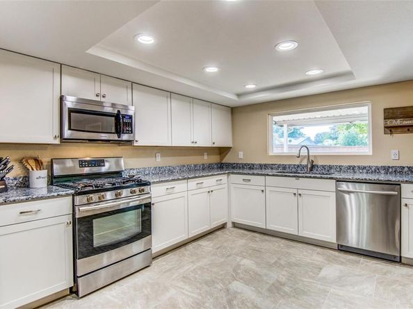 6005  Blair Oaks Drive , The Colony Texas 75056