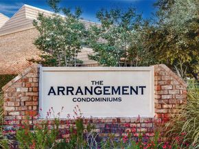 5140  Amesbury Drive  212, Dallas Texas 75206