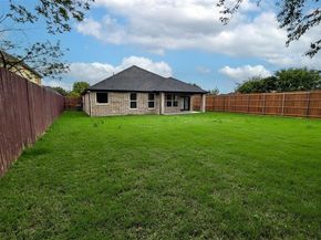 1625  Avenue D  , Grand Prairie Texas 75051