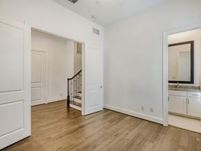 7333  Valley View Lane  601, Dallas Texas 75240