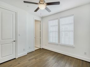 7333  Valley View Lane  601, Dallas Texas 75240