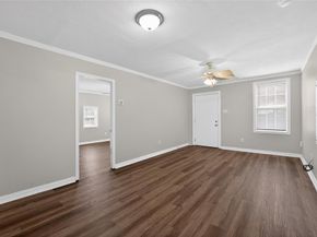 8914  Cardella Avenue , Dallas Texas 75217