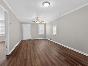 8914  Cardella Avenue , Dallas Texas 75217