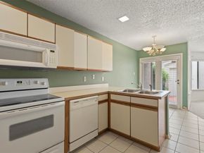 563  Ranch Trail  217, Irving Texas 75063