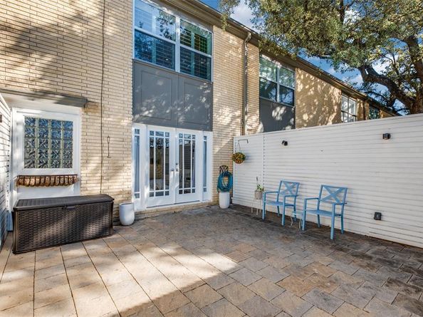 7404 W Northwest Highway  3, Dallas Texas 75225
