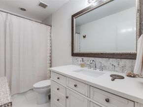 7404 W Northwest Highway  3, Dallas Texas 75225