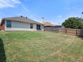 7321  Grass Valley Trail , Fort Worth Texas 76123
