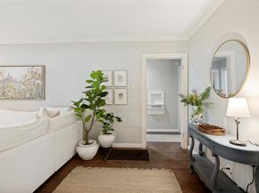 6046  Penrose Avenue , Dallas Texas 75206