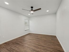 5520  Jewell Avenue , Fort Worth Texas 76112