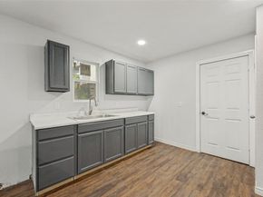 5520  Jewell Avenue , Fort Worth Texas 76112