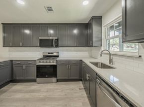 6  Honor Oak Lane , Bedford Texas 76022