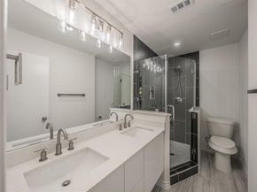 6  Honor Oak Lane , Bedford Texas 76022