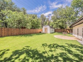 6  Honor Oak Lane , Bedford Texas 76022