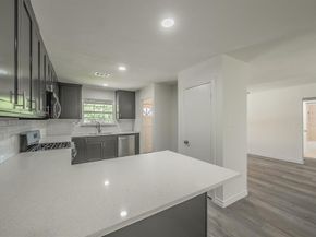 6  Honor Oak Lane , Bedford Texas 76022