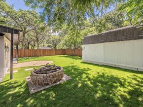 6  Honor Oak Lane , Bedford Texas 76022