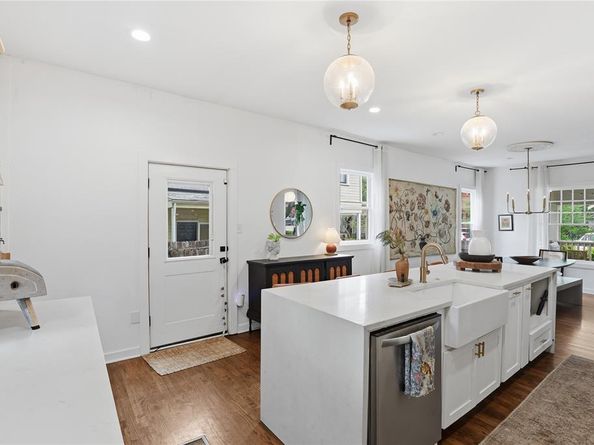 2108  Washington Avenue , Fort Worth Texas 76110