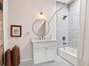 2108  Washington Avenue , Fort Worth Texas 76110