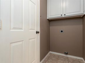 2403  Casey Court , Arlington Texas 76013