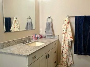 2800  Sandage Avenue  206, Fort Worth Texas 76109