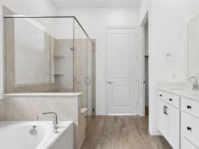 2045  Spotted Fawn Drive , Arlington Texas 76005