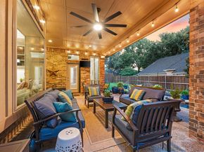 2706  Red Oak Court W, Colleyville Texas 76034
