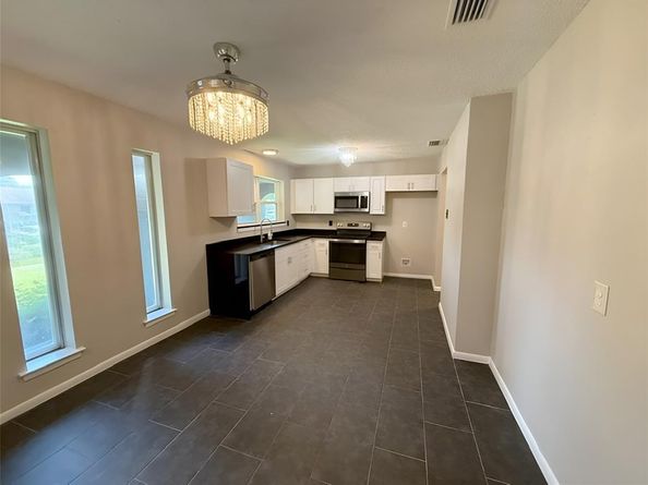 1721  Melrose Street , Garland Texas 75042