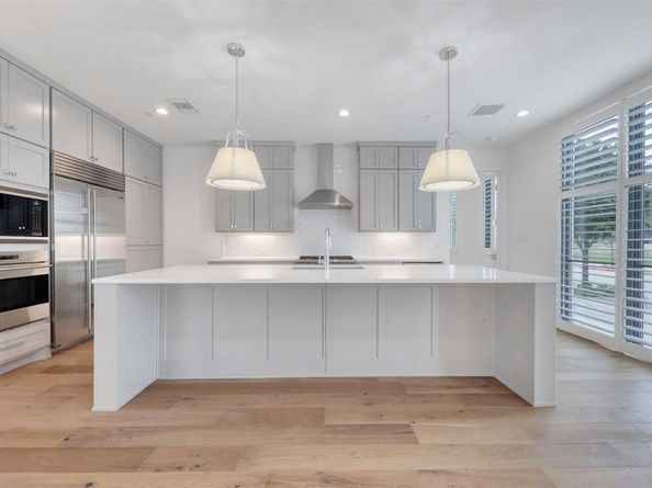 5270  Town and Country Boulevard  111, Frisco Texas 75034