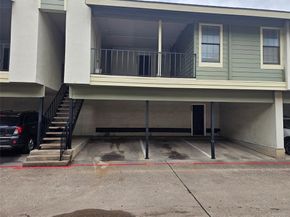 9605  Walnut Street  12106, Dallas Texas 75243