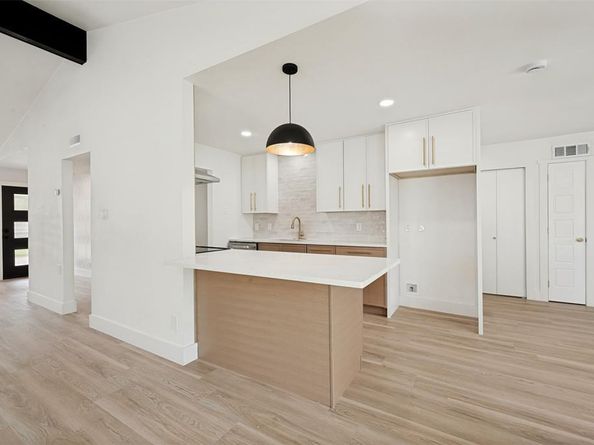 3323  High Brook Drive , Dallas Texas 75234