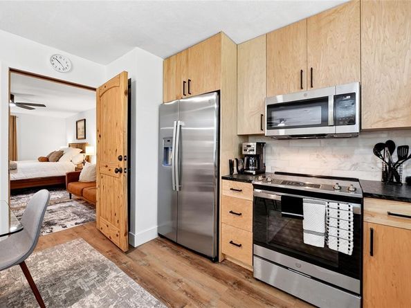 5917  Maple Lane , Rowlett Texas 75089